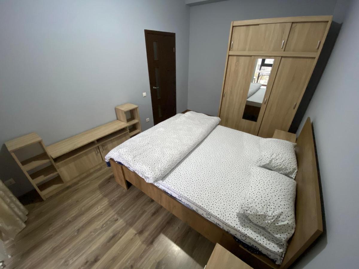 Sky House Central Apartment Kischinau Exterior foto
